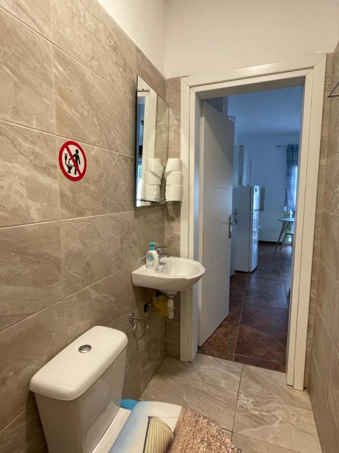 Maria Apartments Nea Karvali Kültér fotó