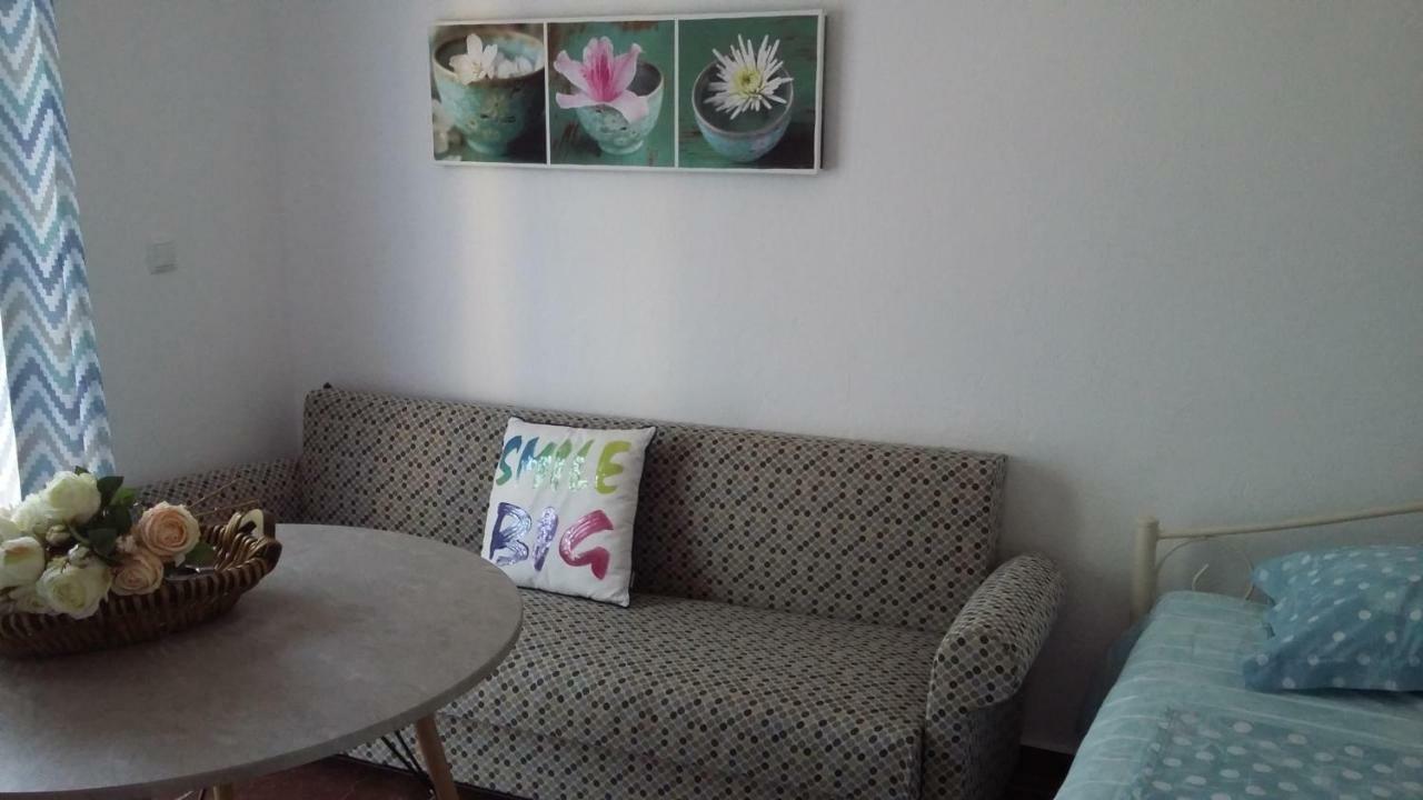 Maria Apartments Nea Karvali Kültér fotó