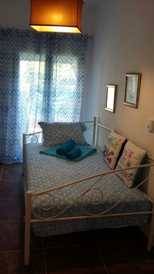 Maria Apartments Nea Karvali Kültér fotó