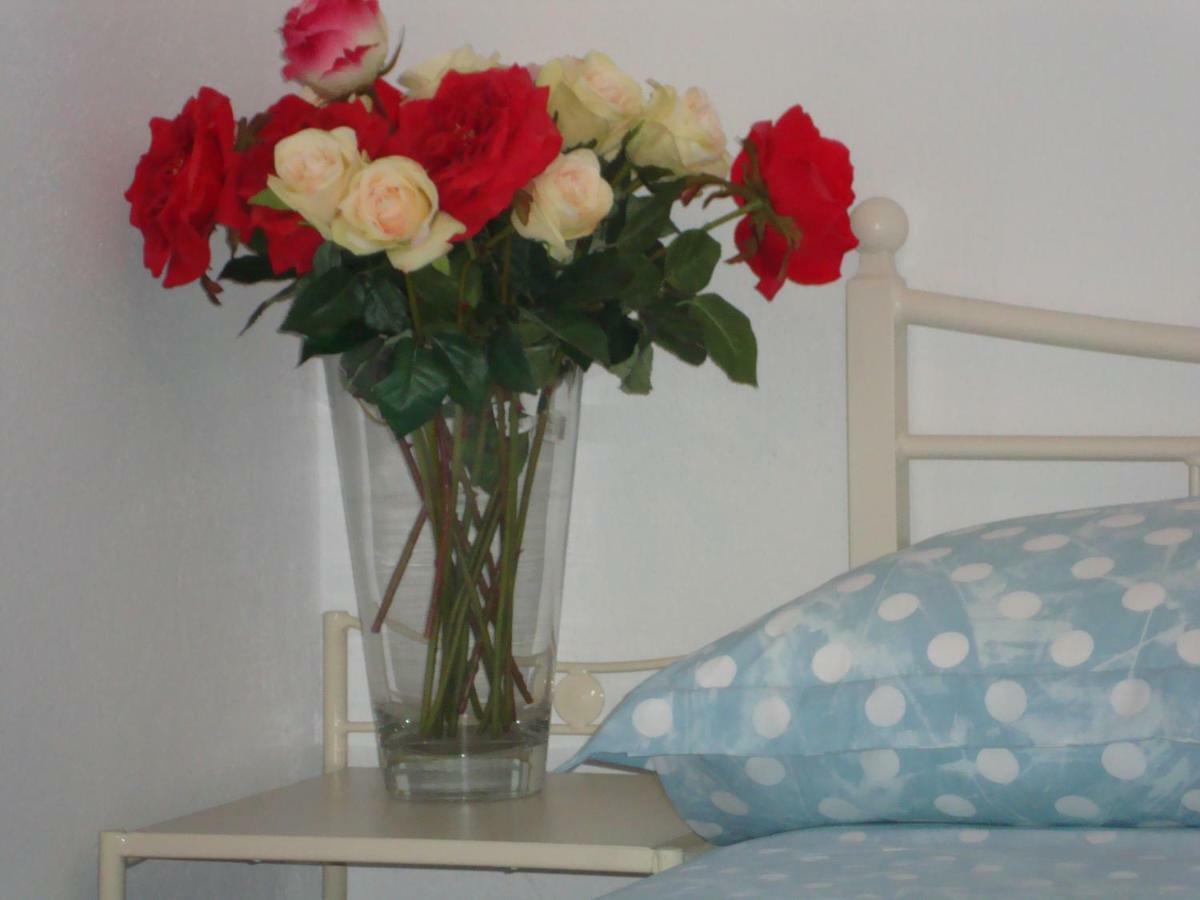 Maria Apartments Nea Karvali Kültér fotó