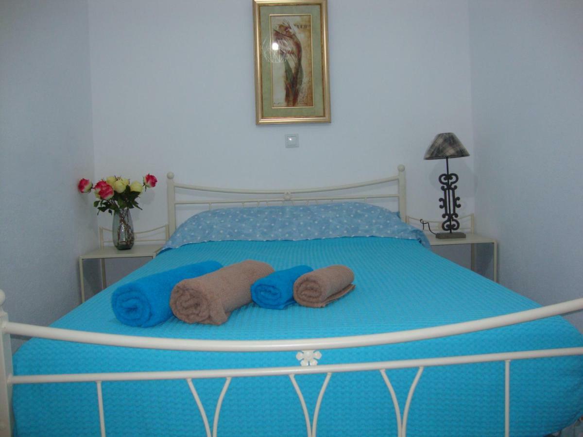 Maria Apartments Nea Karvali Kültér fotó