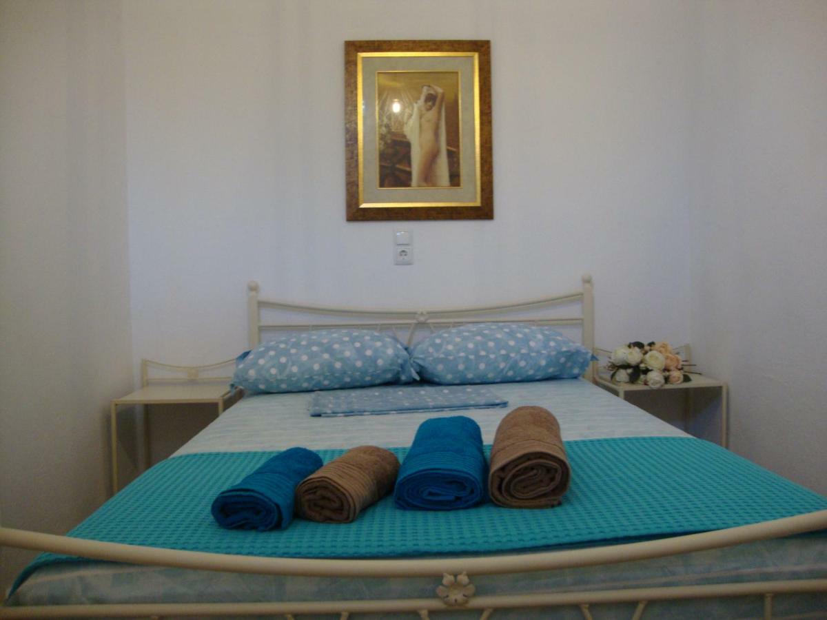 Maria Apartments Nea Karvali Kültér fotó