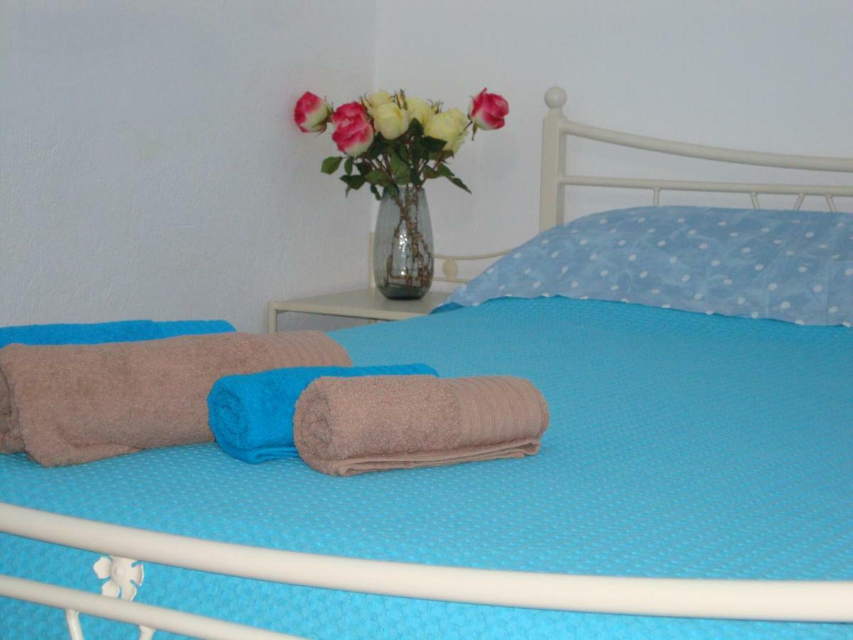 Maria Apartments Nea Karvali Kültér fotó