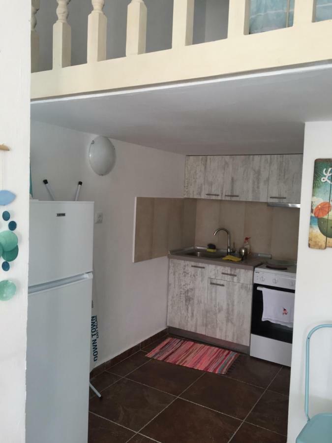 Maria Apartments Nea Karvali Kültér fotó
